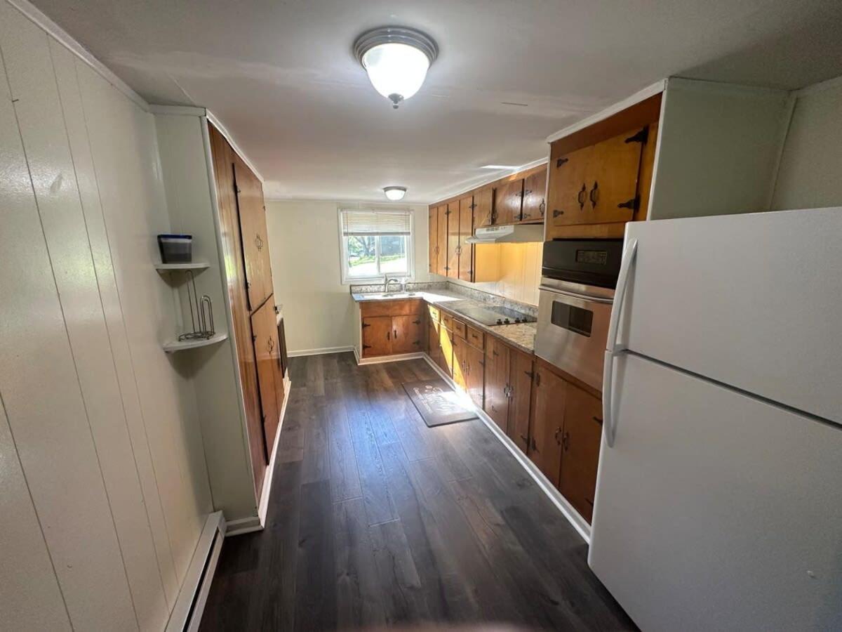 Charming 3-Bed, 1,5 Bath Home - Entire Space Just For You! Goodlettsville Exterior foto